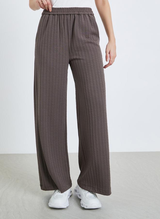 ستايلي بنطال مخطط بأرجل واسعة - Image 1